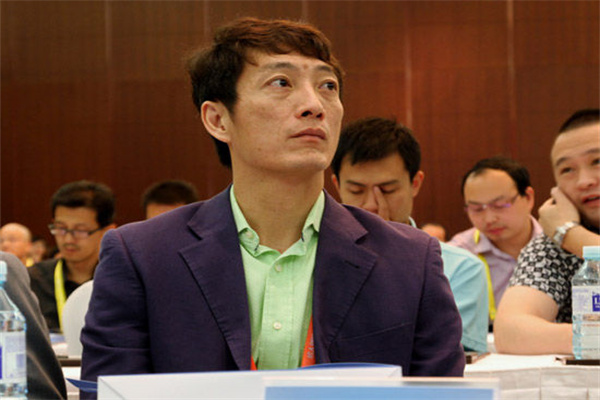 借钱炒股平台:高风险高回报的双刃剑?